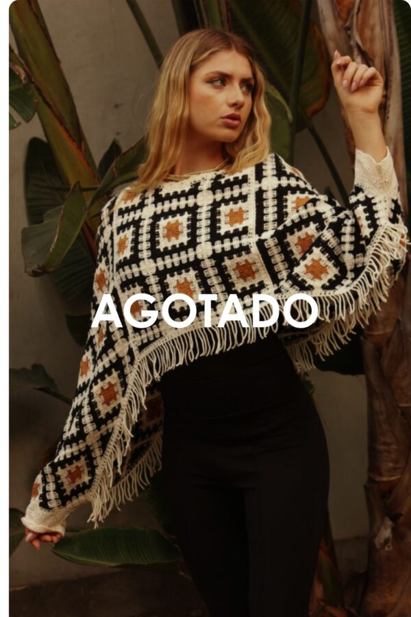 Chompa tipo poncho