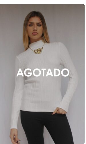Chompa de cuello alto