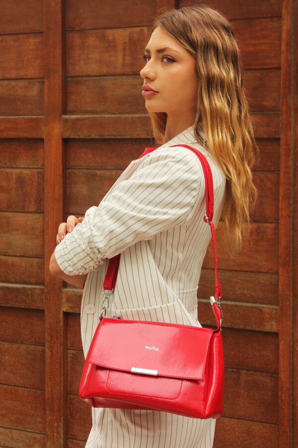 Cartera con Placa